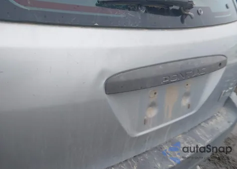 2008 Pontiac Vibe z USA, uszkodzony, nr VIN 5Y2SL67808Z412439